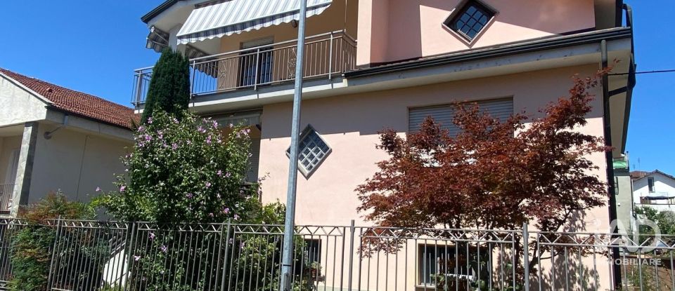Casa indipendente / Villa 0 locali di 200 m² in Settimo Torinese (10036)