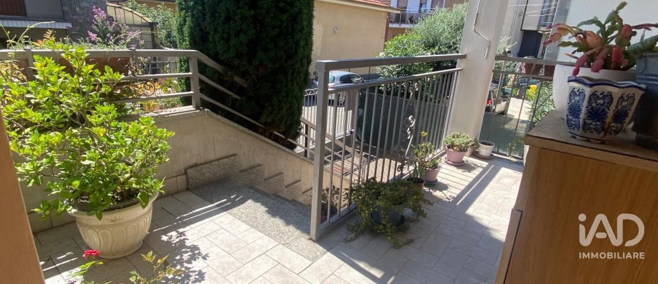 Casa indipendente / Villa 0 locali di 200 m² in Settimo Torinese (10036)