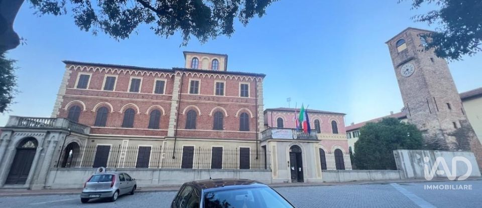 Casa indipendente / Villa 6 locali di 160 m² in Valfenera (14017)