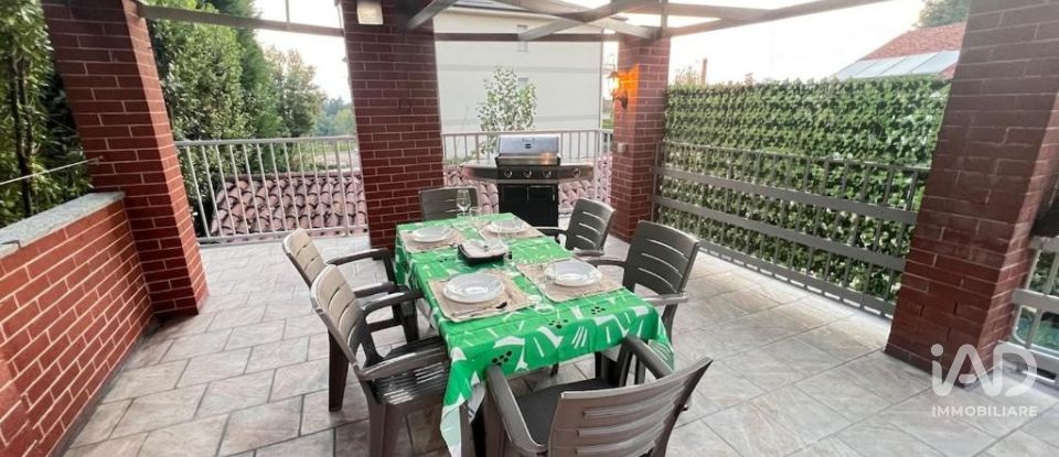 Casa indipendente / Villa 6 locali di 160 m² in Valfenera (14017)