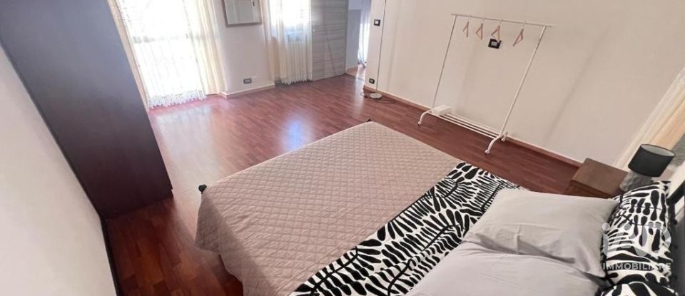 Casa indipendente / Villa 6 locali di 160 m² in Valfenera (14017)