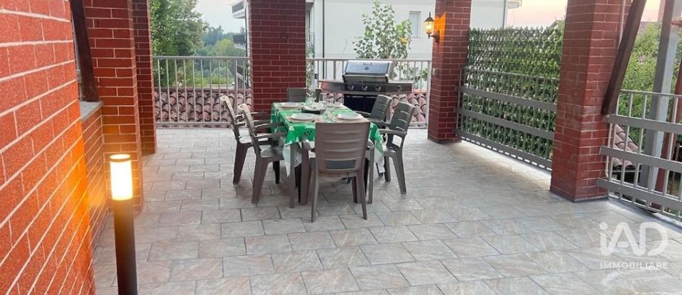 Casa indipendente / Villa 6 locali di 160 m² in Valfenera (14017)