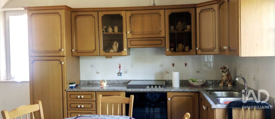 Casa indipendente / Villa 10 locali di 300 m² in Mombaroccio (61024)