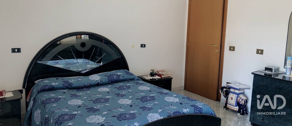 Casa indipendente / Villa 10 locali di 300 m² in Mombaroccio (61024)