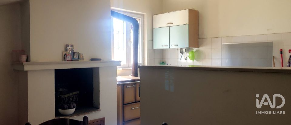 Casa indipendente / Villa 10 locali di 300 m² in Mombaroccio (61024)