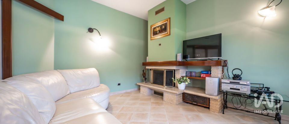 Casa indipendente / Villa 8 locali di 220 m² in Brescia (25127)