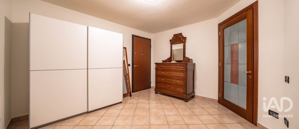 Casa indipendente / Villa 8 locali di 220 m² in Brescia (25127)