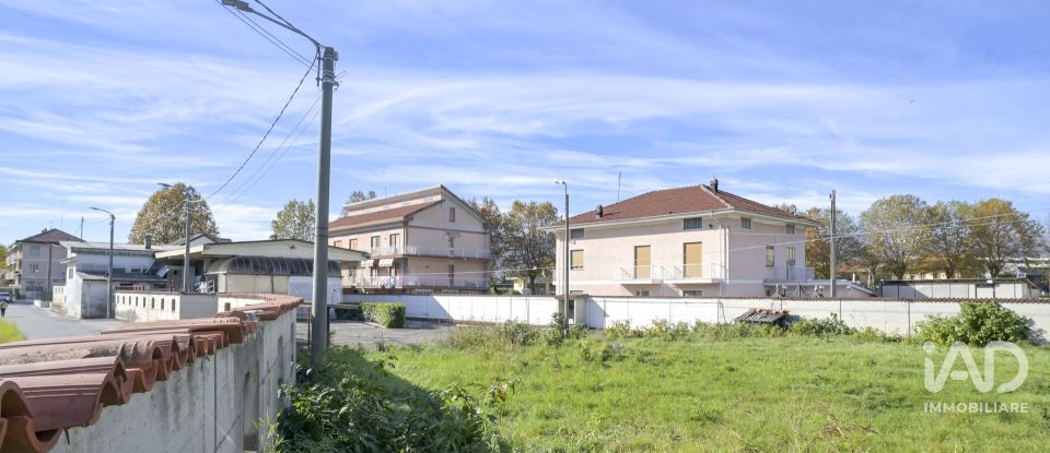 Warehouse of 580 m² in San Carlo Canavese (10070)