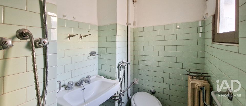 House 11 rooms of 104 m² in Tolentino (62029)