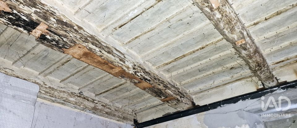 House 11 rooms of 104 m² in Tolentino (62029)