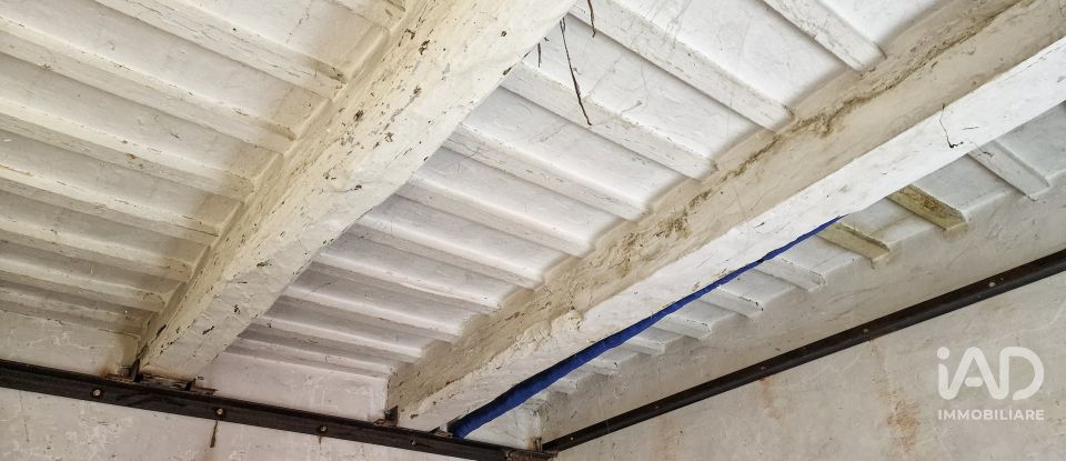 House 11 rooms of 104 m² in Tolentino (62029)