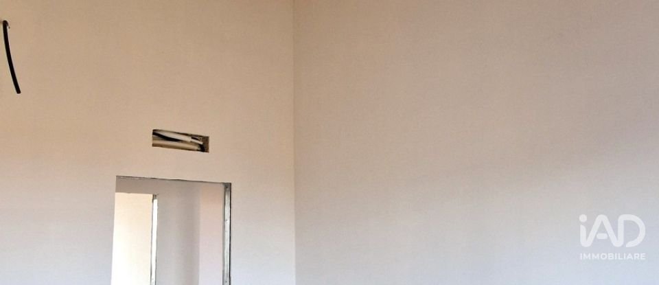 House 3 rooms of 180 m² in Verona (37125)