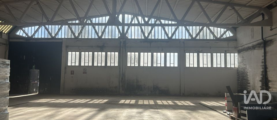 Warehouse of 440 m² in Foligno (06034)