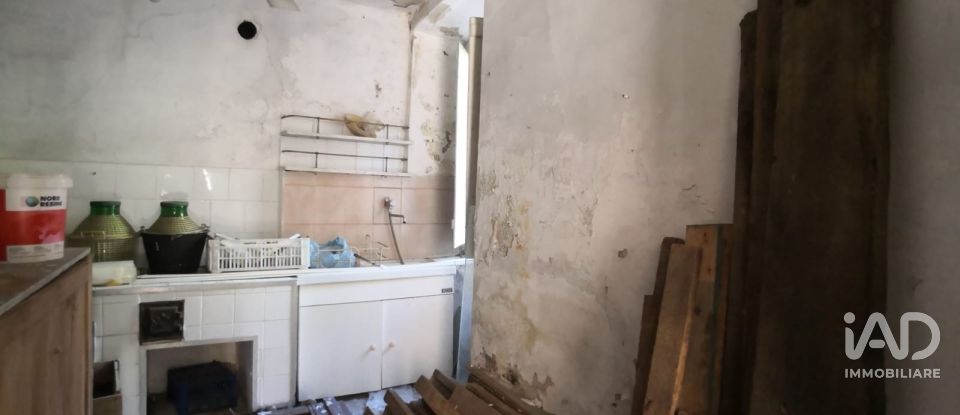 House 9 rooms of 118 m² in San Colombano Certenoli (16040)