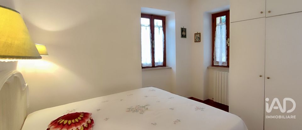 Townhouse 5 rooms of 78 m² in Poggio San Marcello (60030)