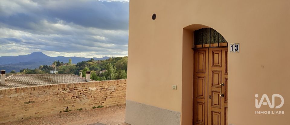 Townhouse 5 rooms of 78 m² in Poggio San Marcello (60030)