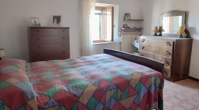 Appartamento 5 locali di 66 m² a Staffolo (60039)