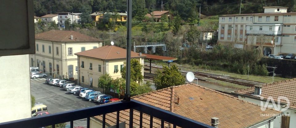 Apartment 5 rooms of 127 m² in Aulla (54011)