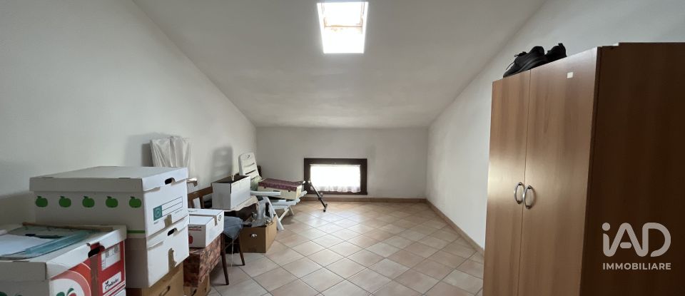 House 0 rooms of 220 m² in San Felice sul Panaro (41038)