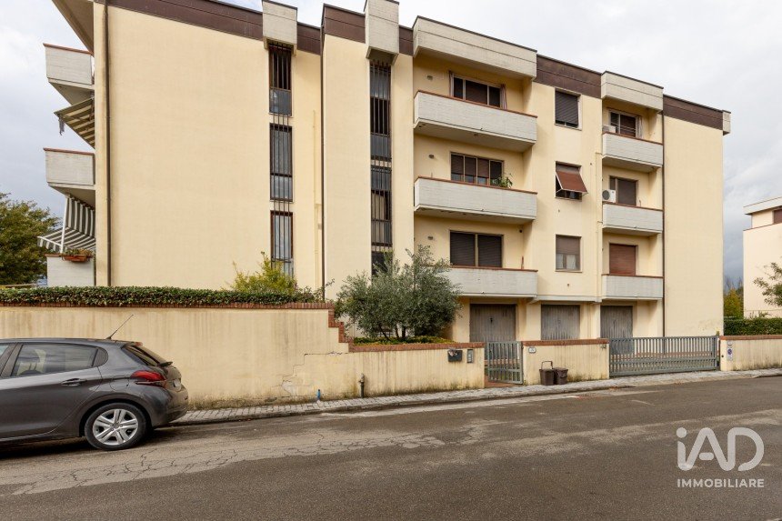 Apartment 7 rooms of 95 m² in Ponsacco (56038)