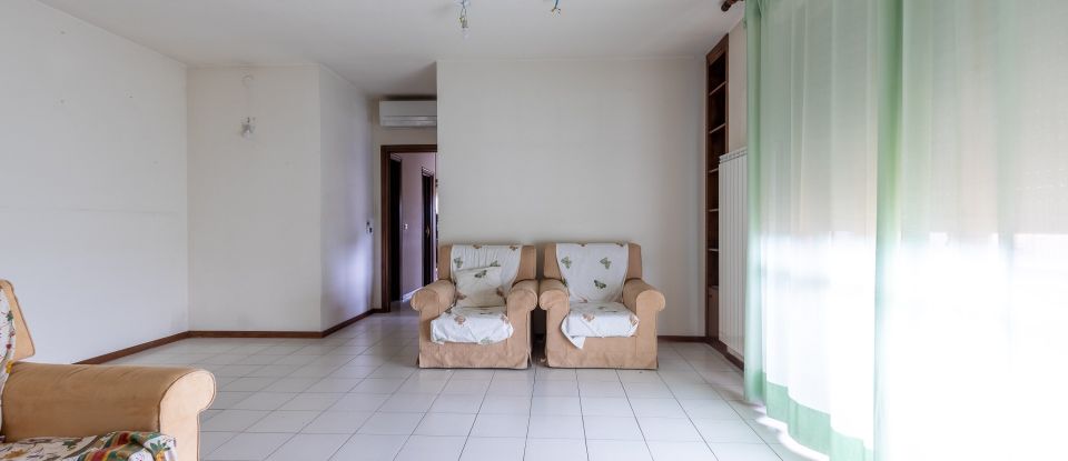 Apartment 7 rooms of 95 m² in Ponsacco (56038)