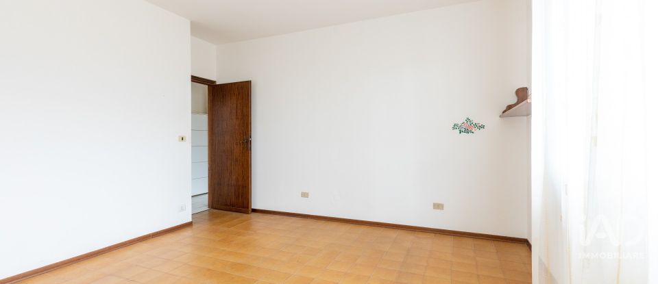 Apartment 7 rooms of 95 m² in Ponsacco (56038)