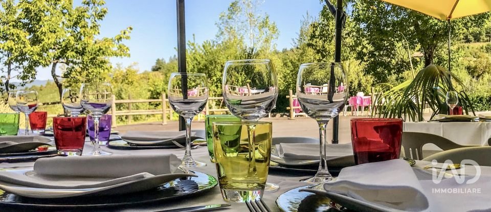 Hotel 3 * di 650 m² in Santa Margherita di Staffora (27050)