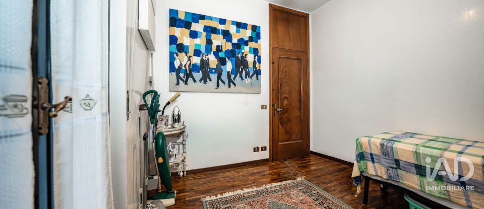 House 7 rooms of 190 m² in Peschiera del Garda (37019)