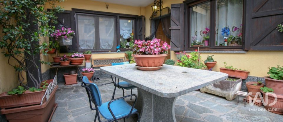 House 6 rooms of 220 m² in San Benigno Canavese (10080)