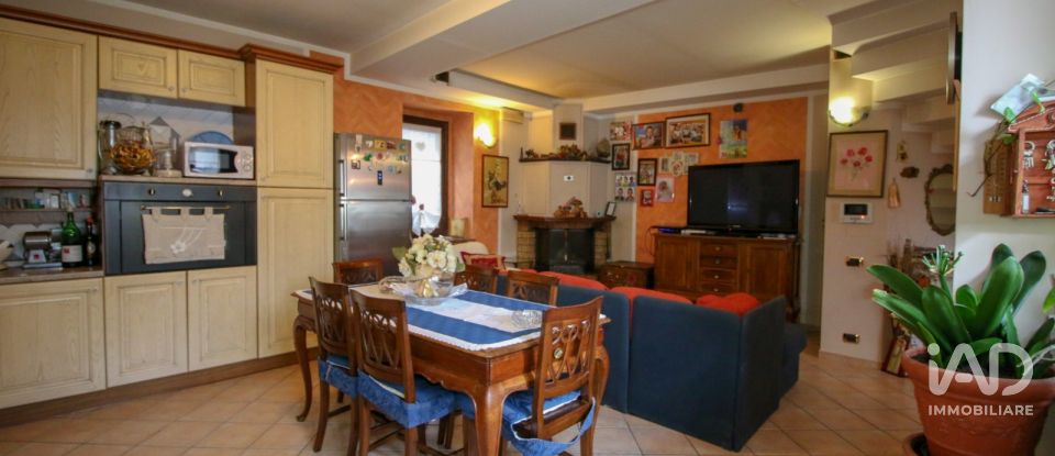 House 6 rooms of 220 m² in San Benigno Canavese (10080)