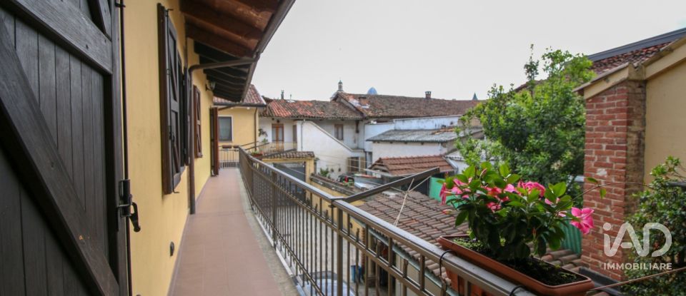 House 6 rooms of 220 m² in San Benigno Canavese (10080)