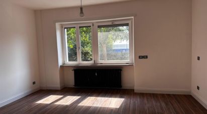 Appartamento 6 locali di 120 m² a Torino (10141)