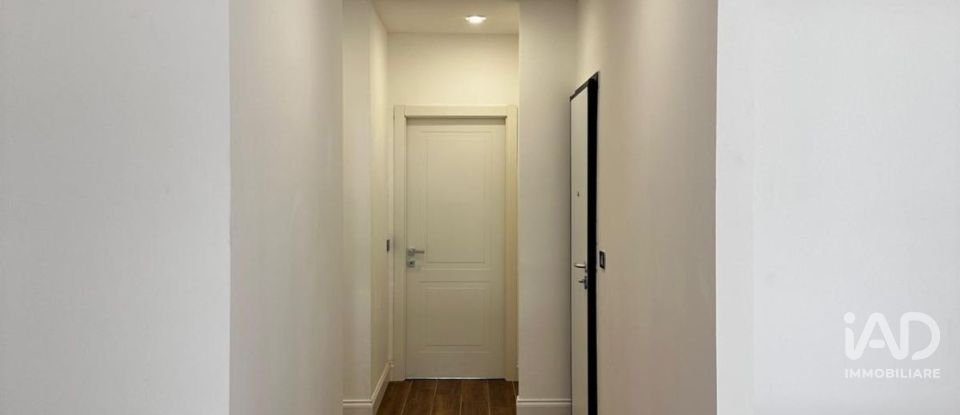 Apartment 6 rooms of 120 m² in Torino (10141)