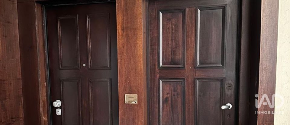 Apartment 6 rooms of 120 m² in Torino (10141)