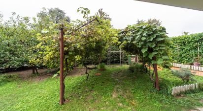 Casa indipendente / Villa 6 locali di 318 m² in Selvazzano Dentro (35030)