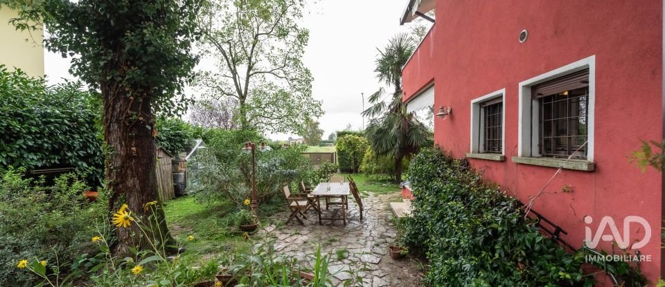 Casa indipendente / Villa 6 locali di 318 m² in Selvazzano Dentro (35030)