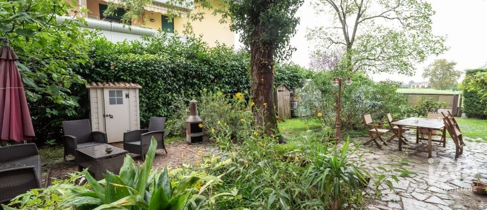 Casa indipendente / Villa 6 locali di 318 m² in Selvazzano Dentro (35030)