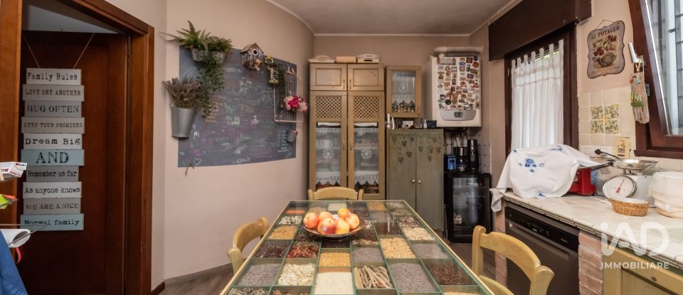 Casa indipendente / Villa 6 locali di 318 m² in Selvazzano Dentro (35030)