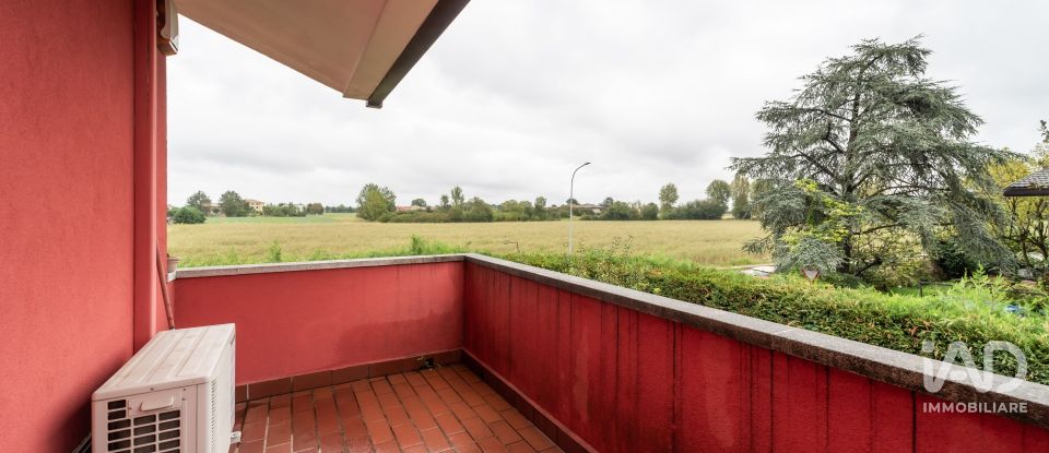 Casa indipendente / Villa 6 locali di 318 m² in Selvazzano Dentro (35030)