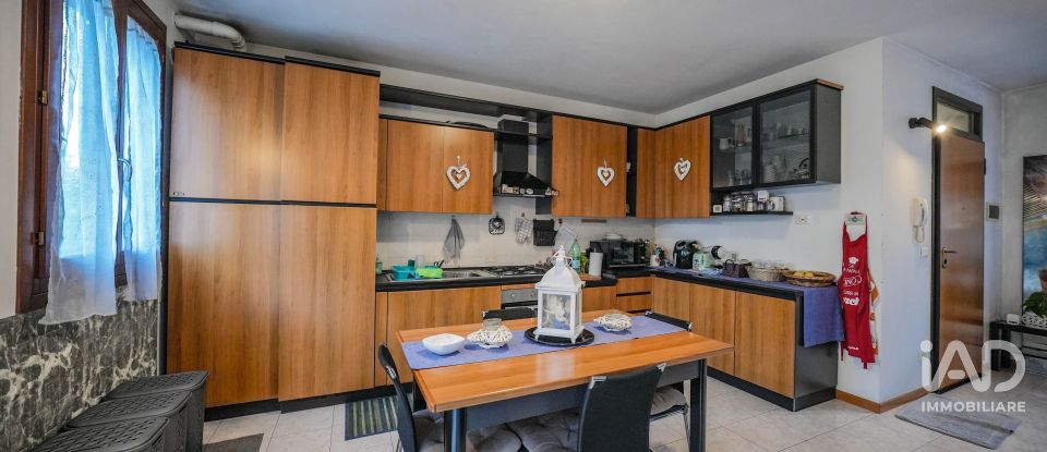 Traditional house 3 rooms of 108 m² in Codigoro (44021)