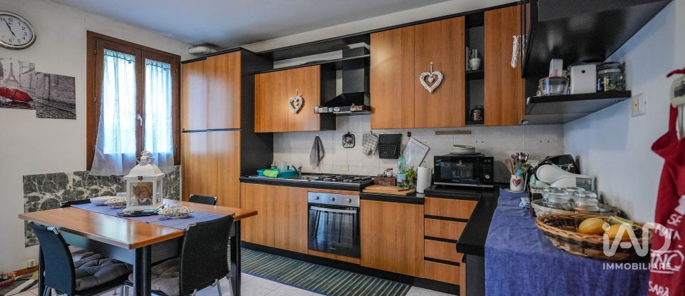 Traditional house 3 rooms of 108 m² in Codigoro (44021)