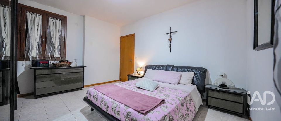 Traditional house 3 rooms of 108 m² in Codigoro (44021)