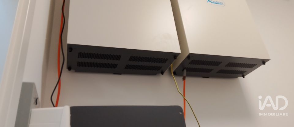 Villa Bifamiliare 12 locali di 300 m² in Treia (62010)