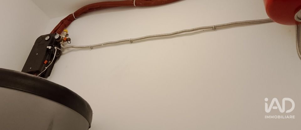 Villa Bifamiliare 12 locali di 300 m² in Treia (62010)