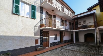 Casa indipendente / Villa 8 locali di 160 m² in Roccavignale (17017)