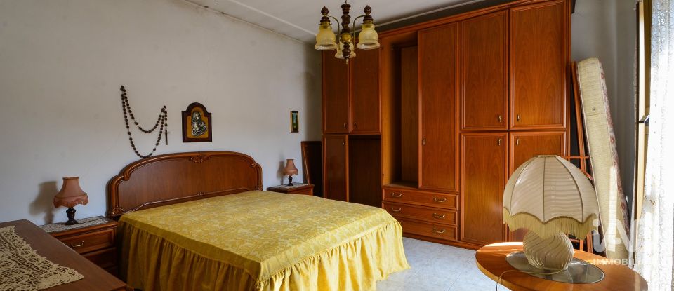 House 8 rooms of 160 m² in Roccavignale (17017)