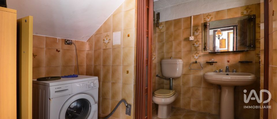 House 8 rooms of 160 m² in Roccavignale (17017)