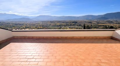 Casa indipendente / Villa 11 locali di 231 m² in Roccacasale (67030)