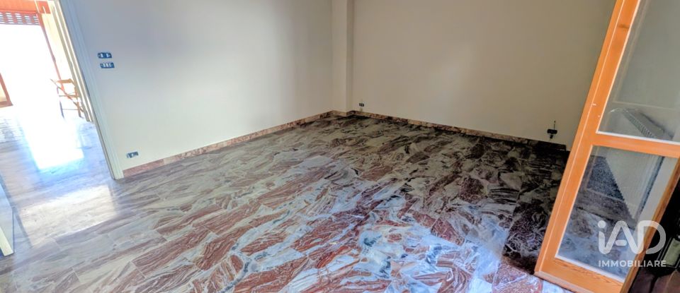 Casa indipendente / Villa 11 locali di 231 m² in Roccacasale (67030)