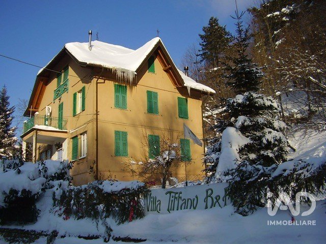 Casa indipendente 16 locali di 250 m² in Torriglia (16029)